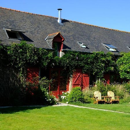 La Maison Jaune A La Janaie Parigné Eksteriør billede